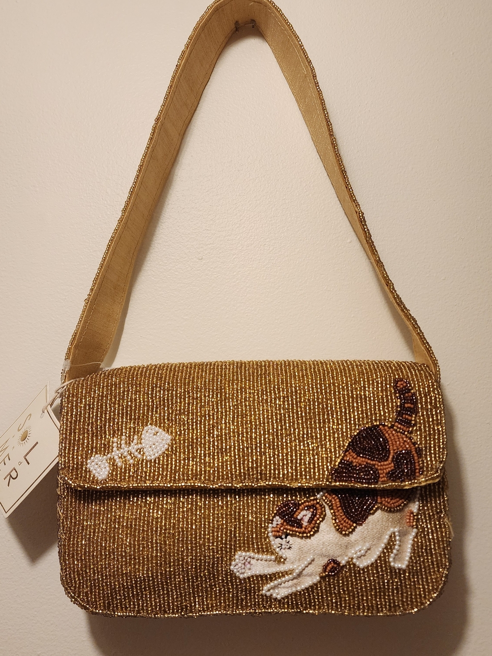 Beaded Cat Accent Shoulder Bag in Gold